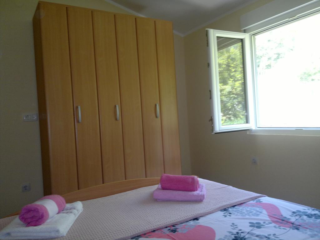 Apartments Krivokapic โกตอร์ ภายนอก รูปภาพ