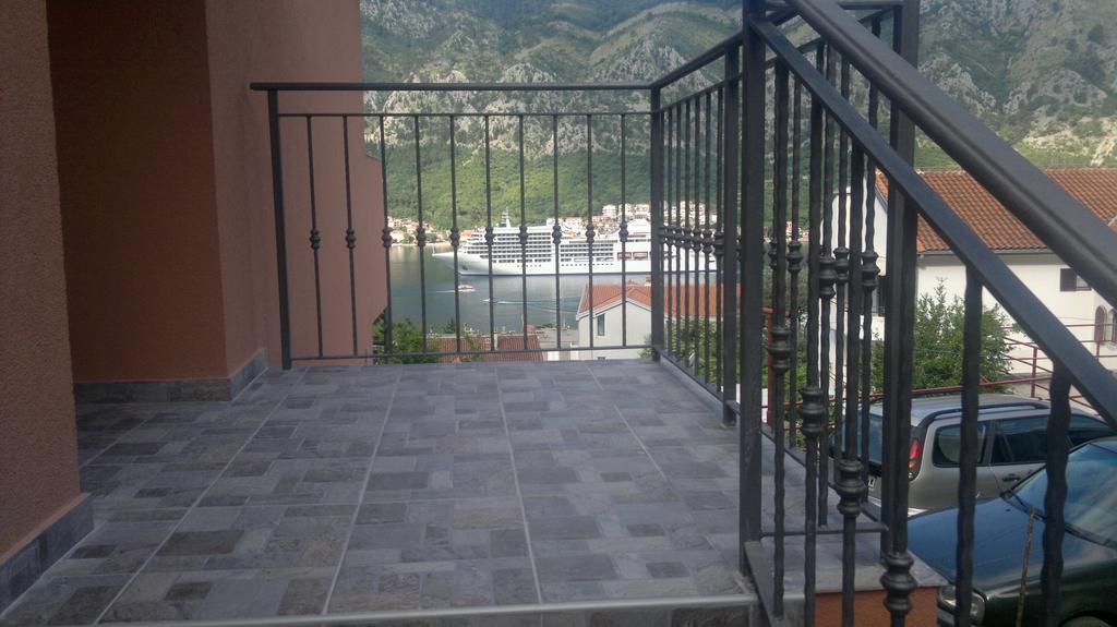 Apartments Krivokapic โกตอร์ ภายนอก รูปภาพ